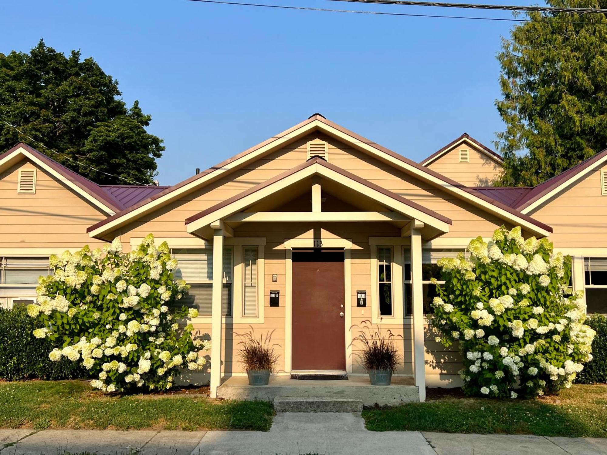 Great Downtown Sandpoint Location! Екстер'єр фото